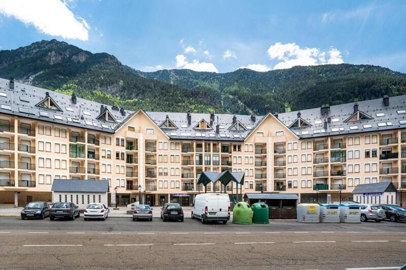 El Refugio De La Ardilla, Apartamento Canfranc-Estacion Apartment Exterior photo